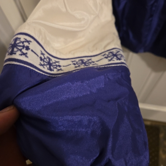 Reebok‎ White and Blue Utility Jacket - Picture 4 of 6